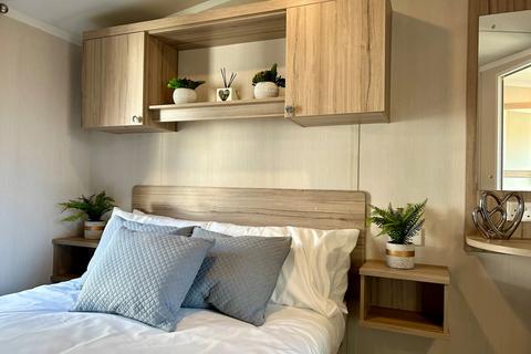 undefined, Swift Burgundy 2016, Yorkshire Dales Caravan Park, Leyburn, North Yorkshire, DL8
