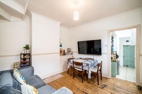 48 Mattock Lane, London, W13 9NS
