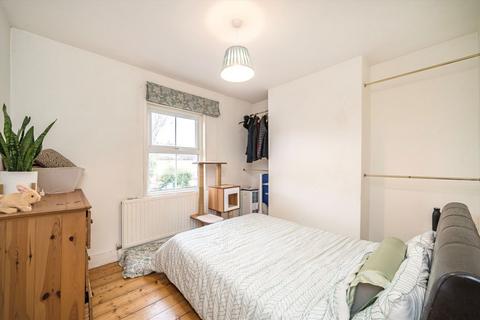 48 Mattock Lane, London, W13 9NS