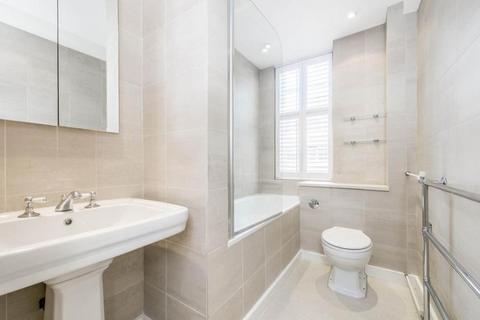 3 bedroom apartment to rent, Hall Road, London NW8