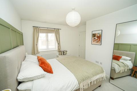 2 bedroom maisonette for sale, Valerian Way, Leighton Buzzard