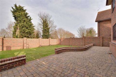 4 bedroom detached house for sale, Tudor Close, Northfleet, Gravesend, Kent, DA11