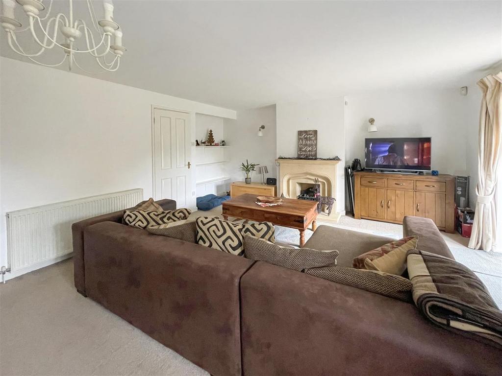 Sitting room.JPG
