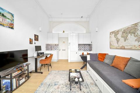 1 bedroom flat to rent, London W2