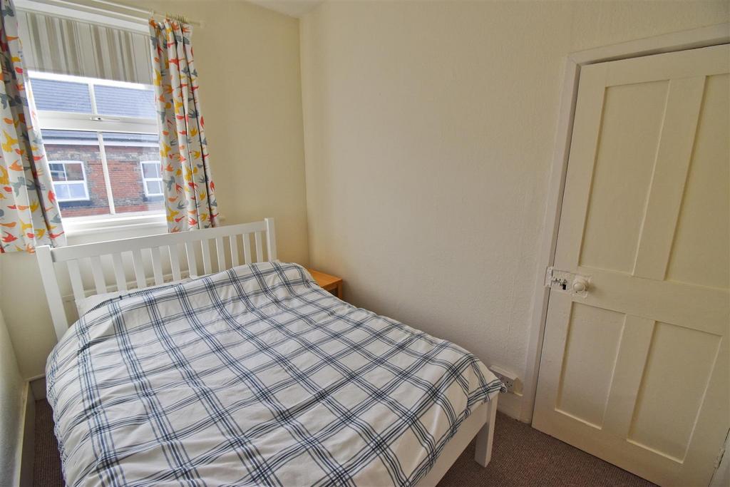 Bedroom 2.jpg