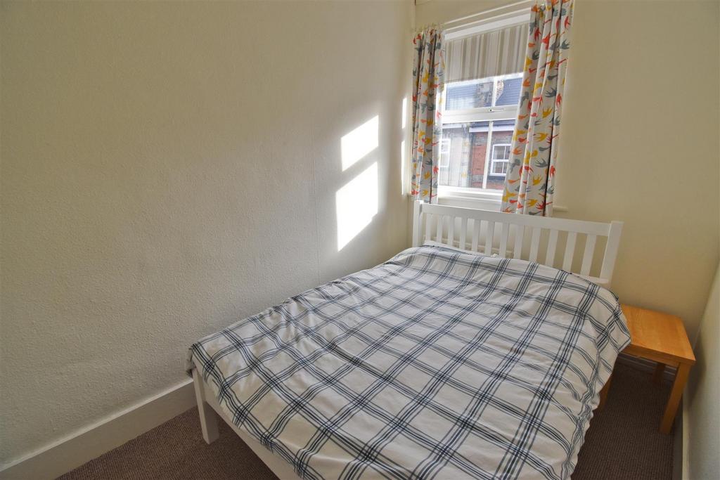 Bedroom 2.1.jpg