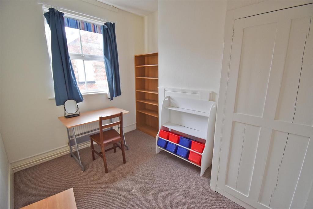 Bedroom 3.jpg