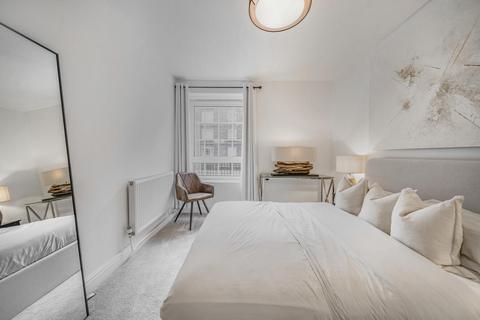 129 Stockwell Gardens, London, SW9 0SA