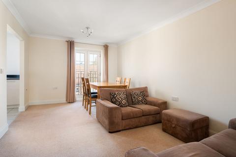 2 bedroom flat for sale, Newtown Road, Newbury, RG14