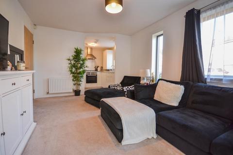 2 bedroom flat for sale, Lamerton Avenue, Walker