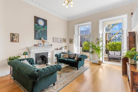 3 bedroom apartment for sale, Queen's Gate, London SW7