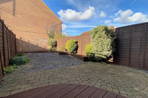 2 bedroom terraced house for sale, Sharnbrook Avenue, Hampton Vale, Peterborough