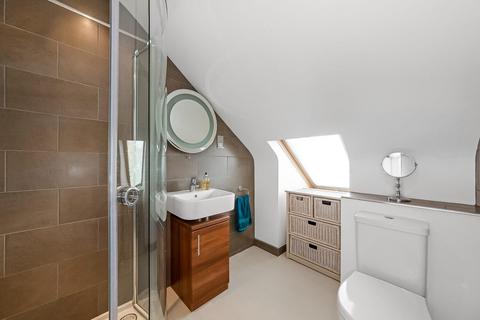 16 Danecroft Road, London, SE24 9NZ