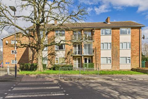 20 Clover Way, Hemel Hempstead, HP1 3EA
