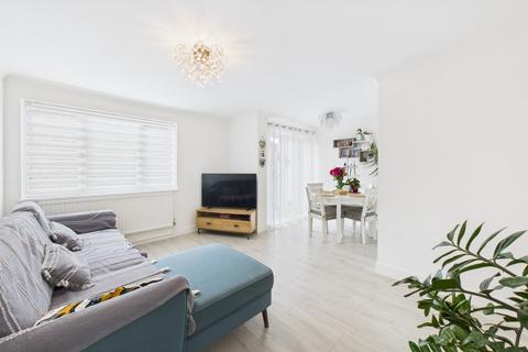 20 Clover Way, Hemel Hempstead, HP1 3EA