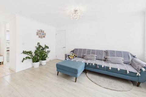 20 Clover Way, Hemel Hempstead, HP1 3EA