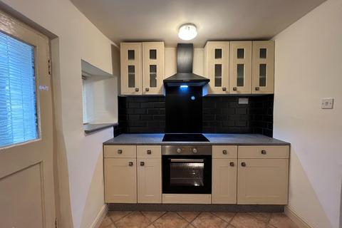 2 bedroom cottage to rent, North End, Wirksworth DE4