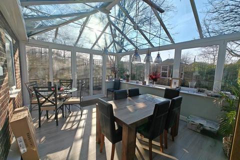 5 bedroom link detached house to rent, Picket Post Close,  Martins Heron,  RG12
