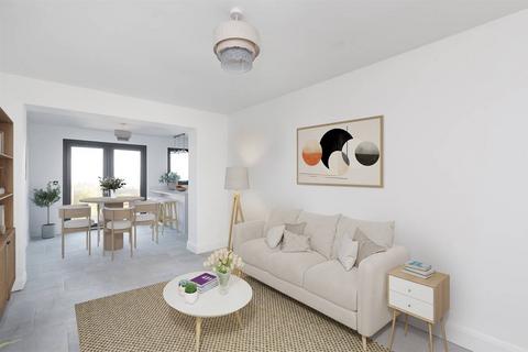 3 bedroom semi-detached bungalow for sale, Sandpiper Road, Whitstable