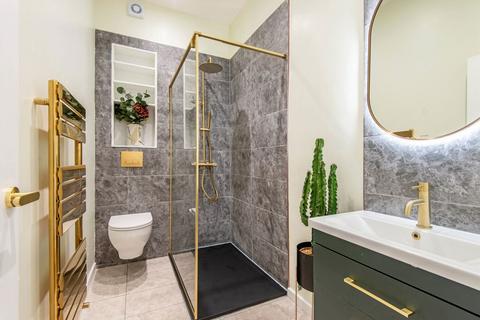 Flat B, 145 Amhurst Road, London, E8 2AW