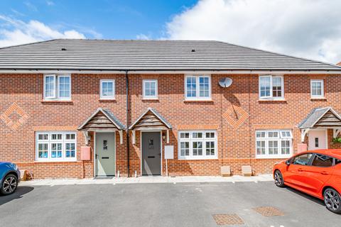3 bedroom terraced house for sale, Turntable Avenue, Bromsgrove, Worcestershire, B60