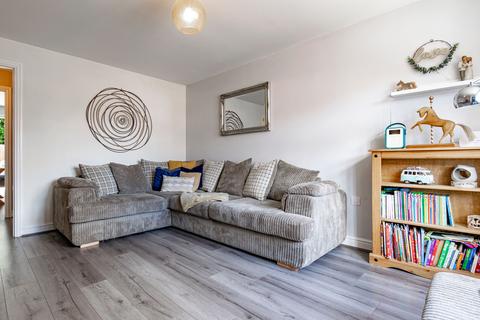 3 bedroom terraced house for sale, Turntable Avenue, Bromsgrove, Worcestershire, B60