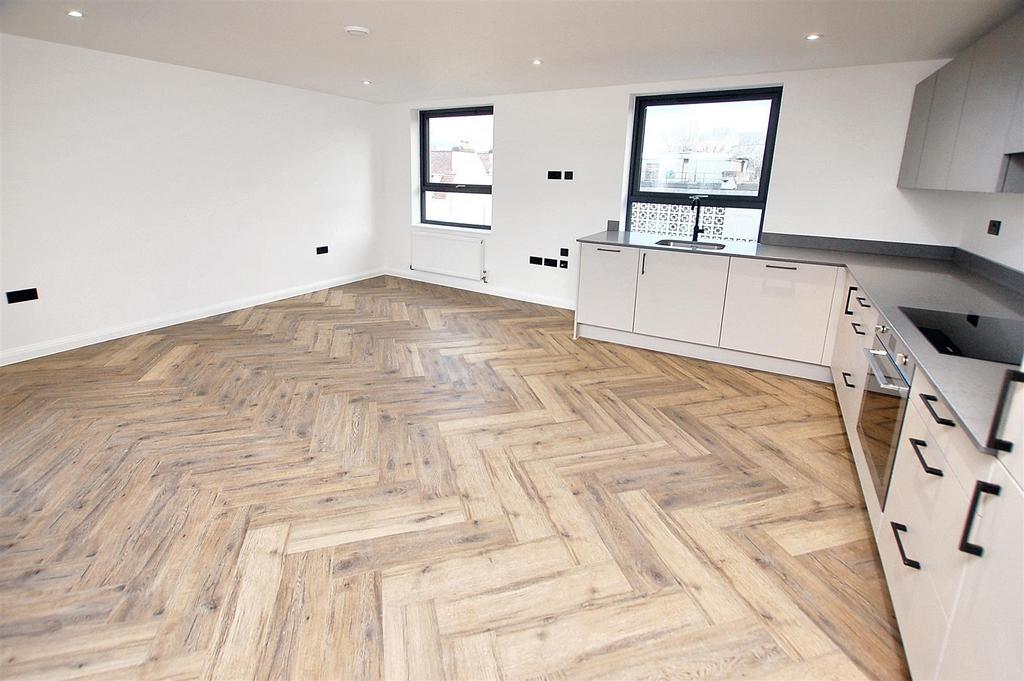 Flat 4 0257.jpg