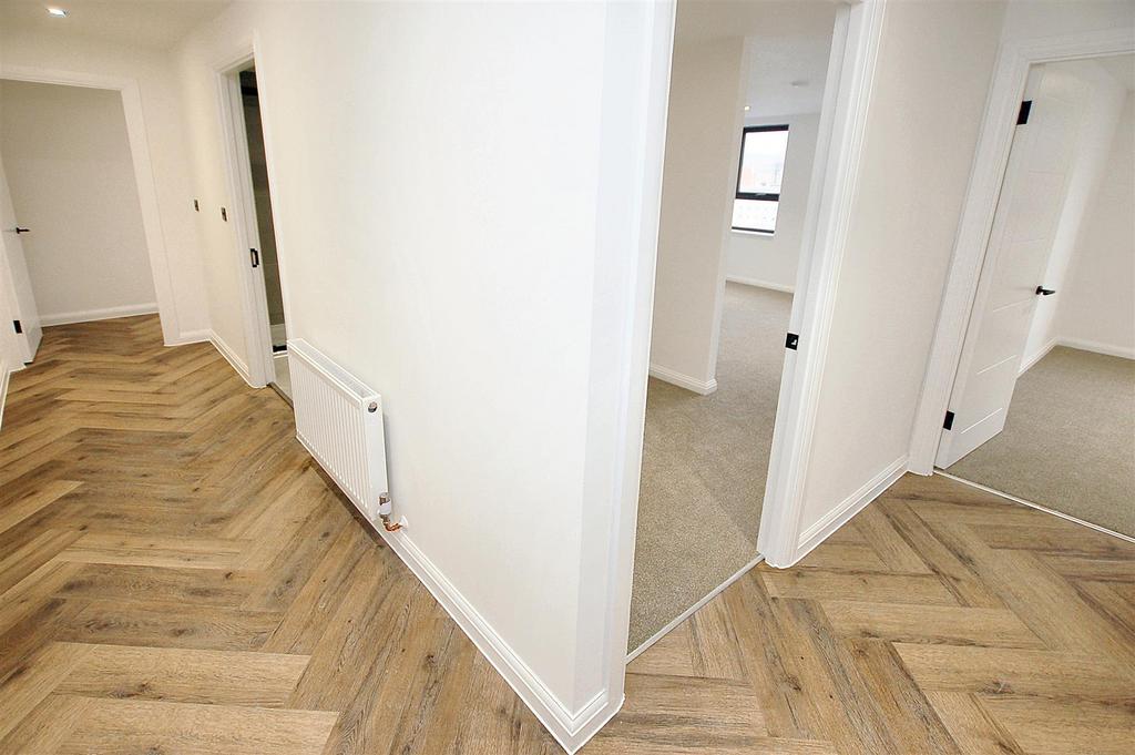 Flat 4 0248.jpg