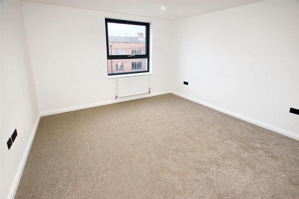 Flat 4 0251.jpg