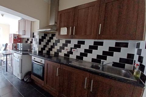 9 Scarborough Road, London, E11 4AL