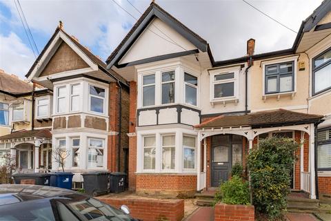 First Floor Flat, 112 Drayton Bridge Road, London, W7 1EP