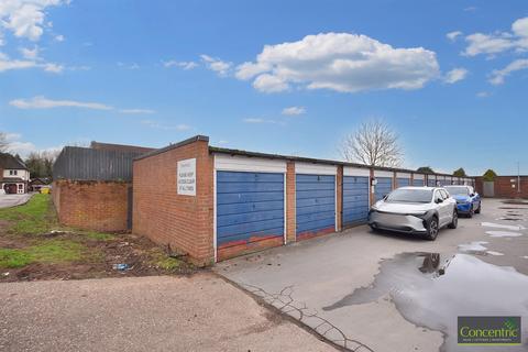 25 Bromford Rise, Wolverhampton, WV3 0ES