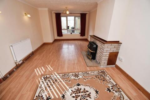 3 bedroom townhouse for sale, Sturdee Road, Leicester