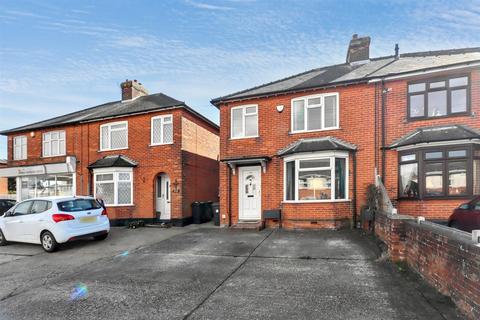 3 bedroom semi-detached house for sale, Coggeshall Road, Braintree