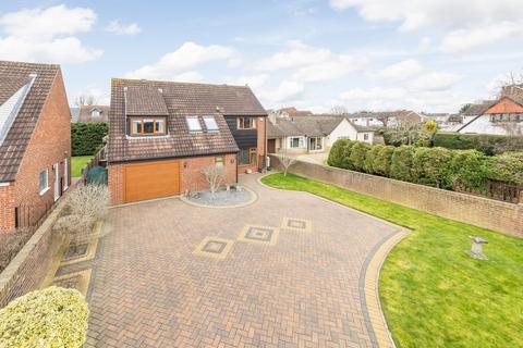 4 bedroom detached house for sale, Caldecott Road, Abingdon OX14