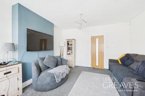 26 Dovedale Road, Nottingham, NG3 7GS