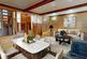 Lounge/dining