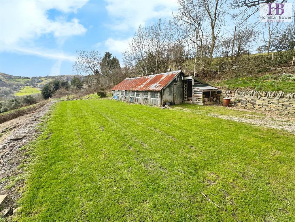C0efccd2-Plough 20 Royd 20 Barn 20 E2.jpg
