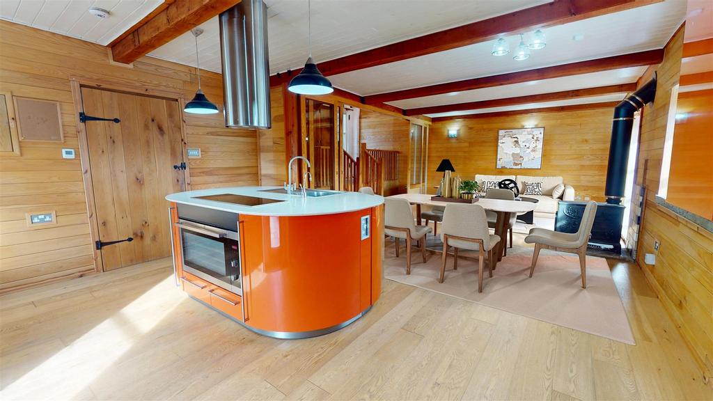 Kitchen/dining area