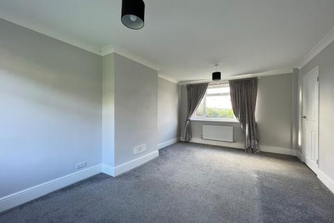 3 bedroom semi-detached house to rent, St. Hildas Way, Gravesend, Kent, DA12 4AZ