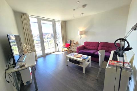 1 bedroom apartment for sale, Blyth Road, Hayes, UB3