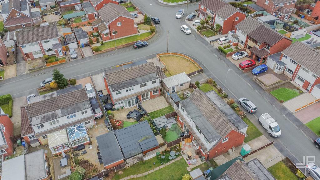 K2c MCh Bt Bkuw UGQCw AEFTA.jpg