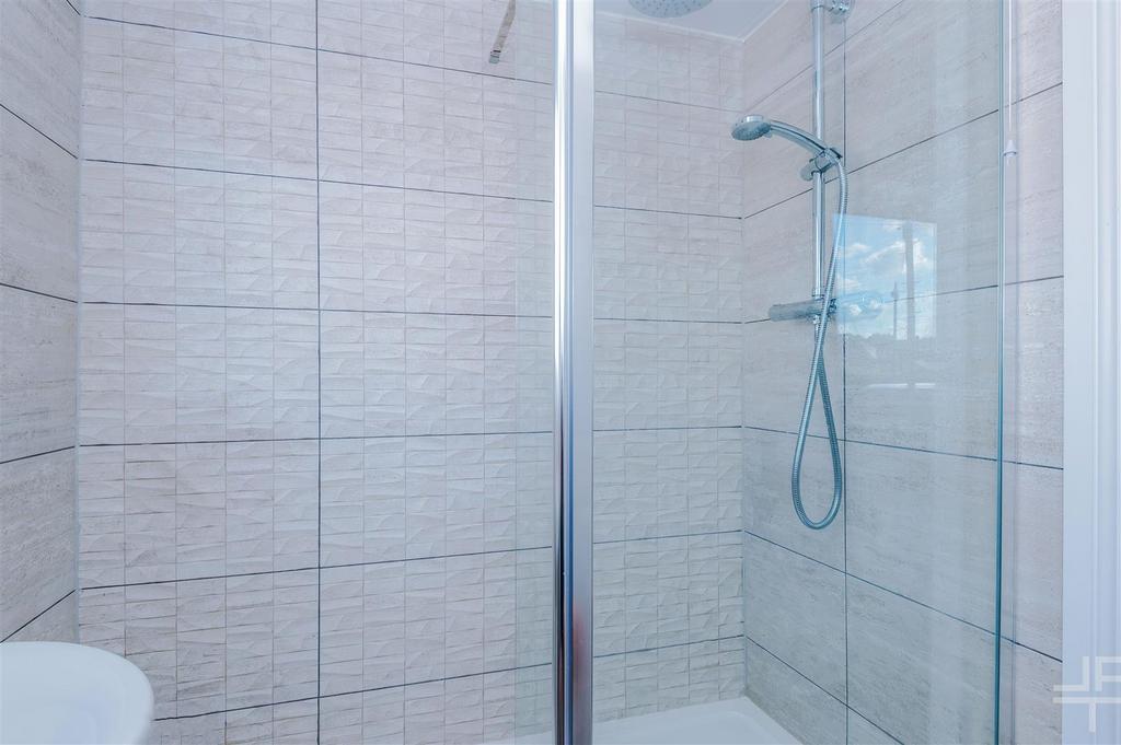 Woodley Grove-JPT-37.jpg