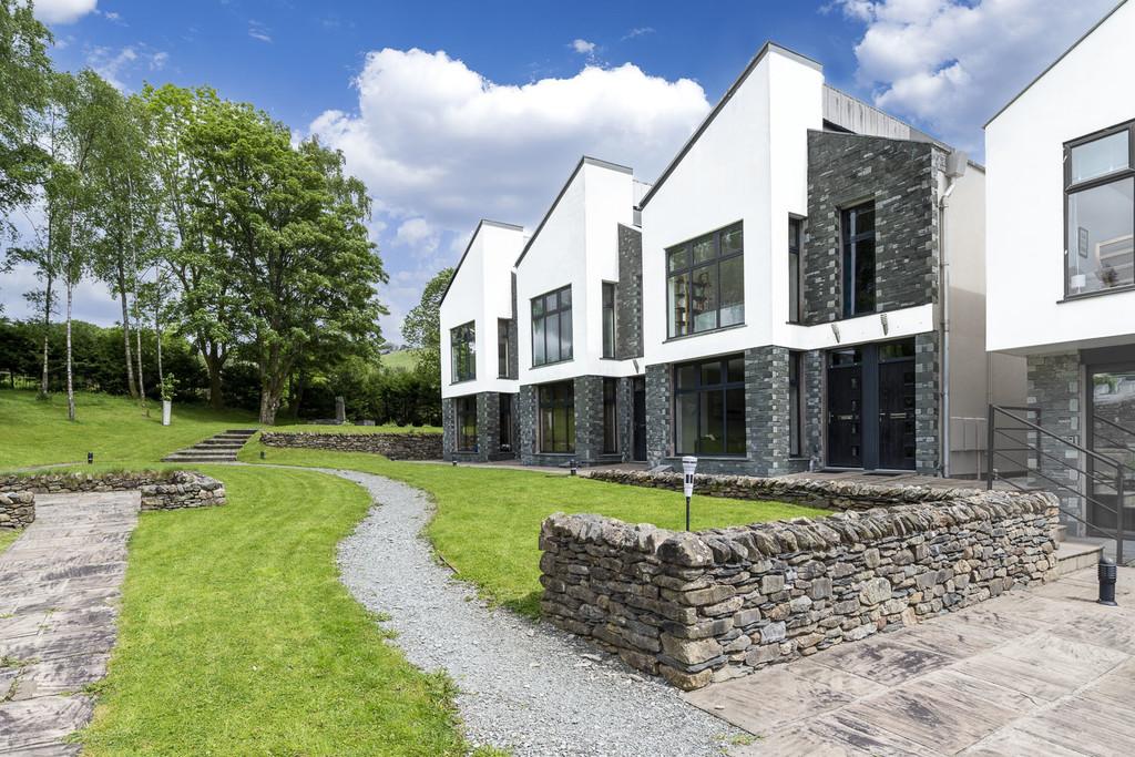 13 Blue Hill Park