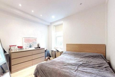 1 bedroom flat to rent, Grand Parade, Green Lanes, N4