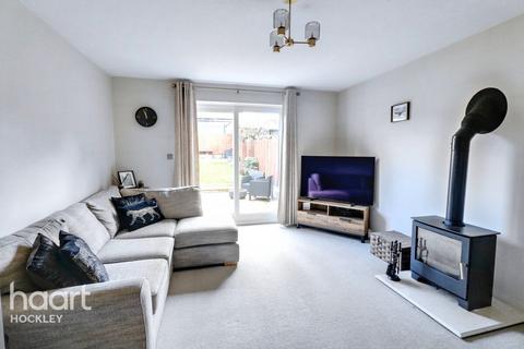 2 bedroom semi-detached house for sale, Ash Tree Court, Rochford