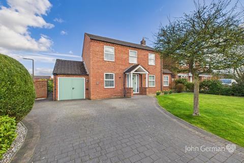 4 bedroom detached house for sale, Park Road, Barton Under Needwood