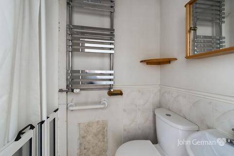 12 Truro Close, Lichfield, WS13 7SR
