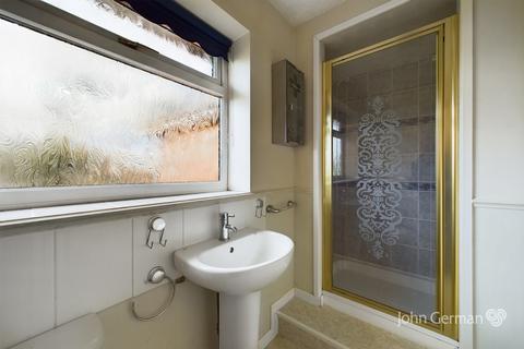 12 Truro Close, Lichfield, WS13 7SR