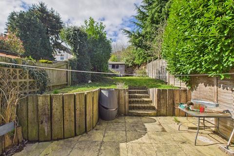 196a Cotterells, Hemel Hempstead, HP1 1JW